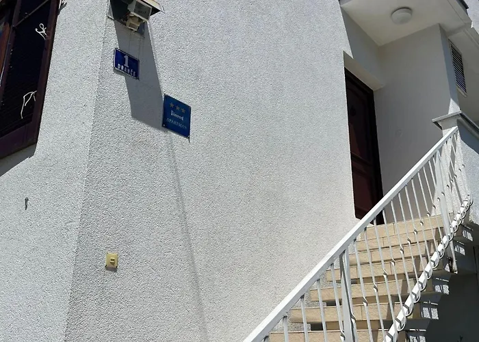 Διαμέρισμα Dunja Selce